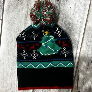 Festive Christmas Pom-Pom Beanie - Black, Green, Red